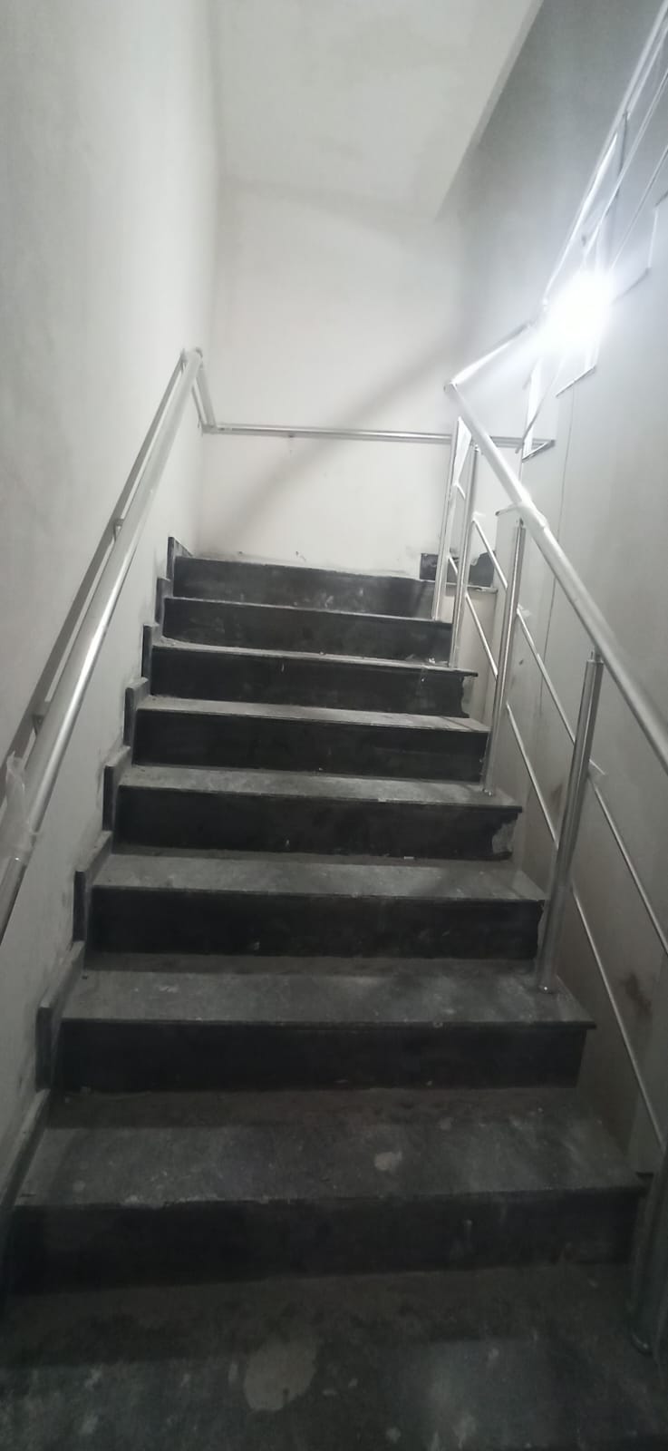 Çok Katlı Bina Balkon Korkuluk ve Silikon Cephe - Görsel 11