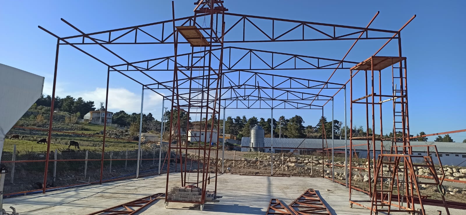 Lojistik Depo ve Hangar Çelik Çatı Projesi - Görsel 9