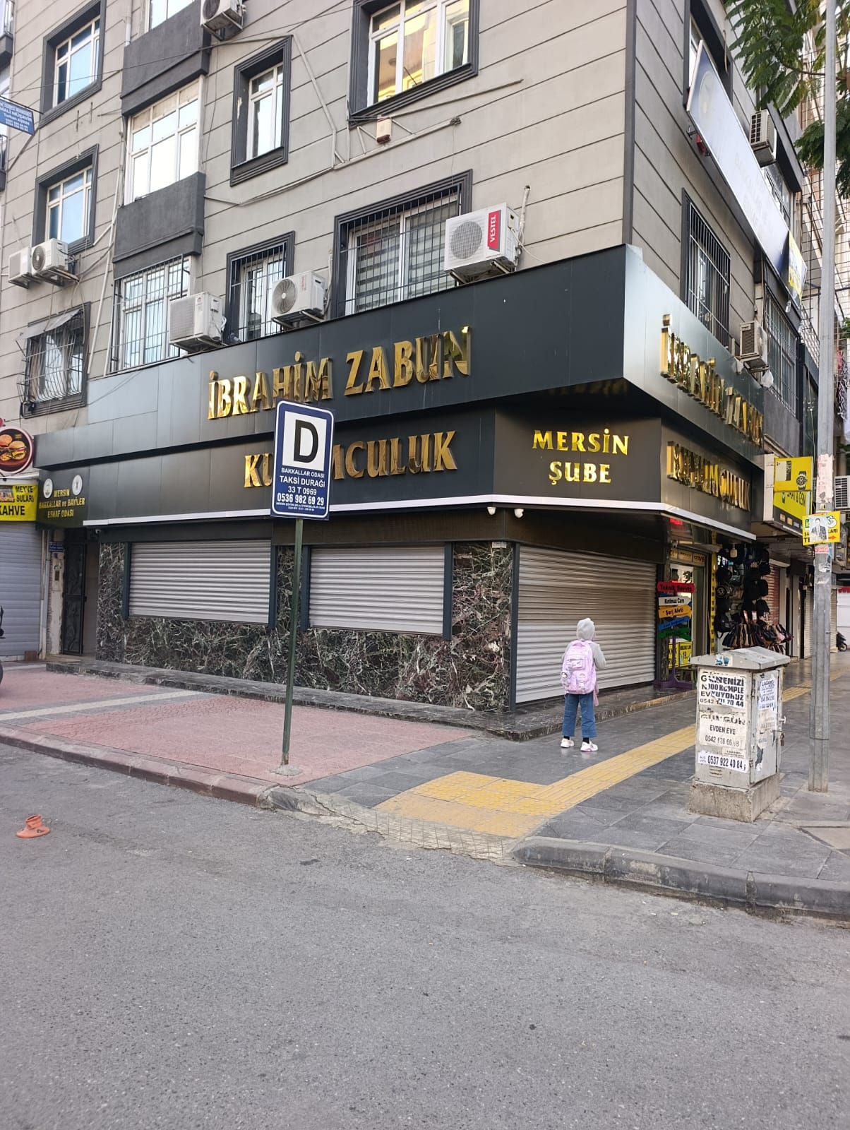 Ticari Plaza Kompozit Cephe Kaplama - Görsel 4